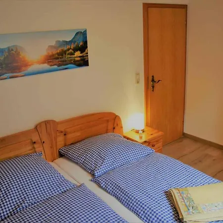 Apartment Ferienwohnung Weiss